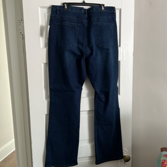 Embellished Peacock design DG2 dark denim jeans - Picture 4 of 6